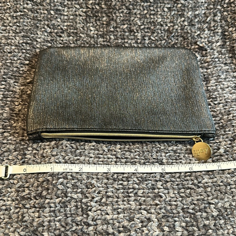 Ipsy pouch - Picture 3 of 3